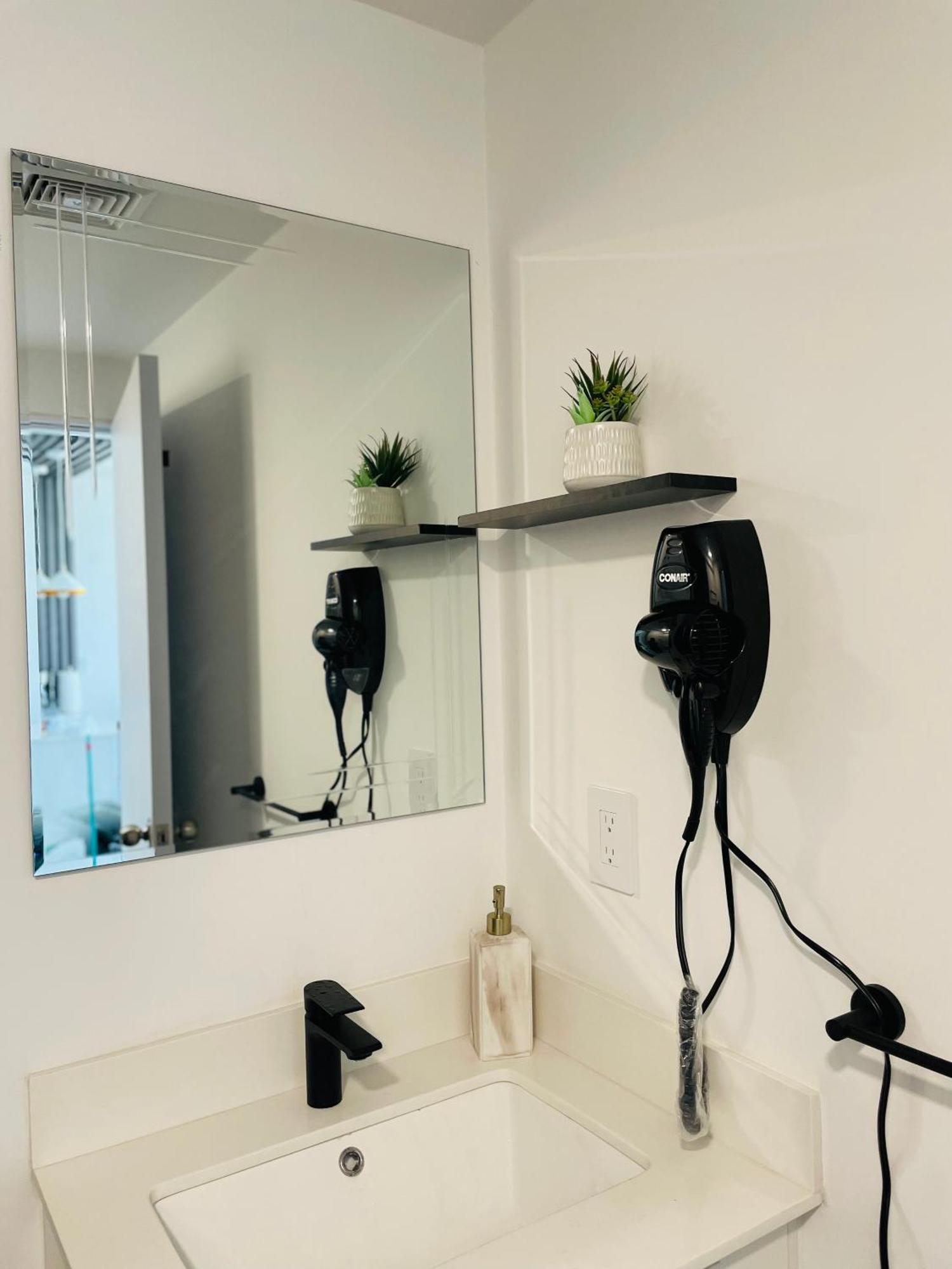 Skygarden Nunciatura Luxury Apartment #705 Сан Хосе Екстериор снимка